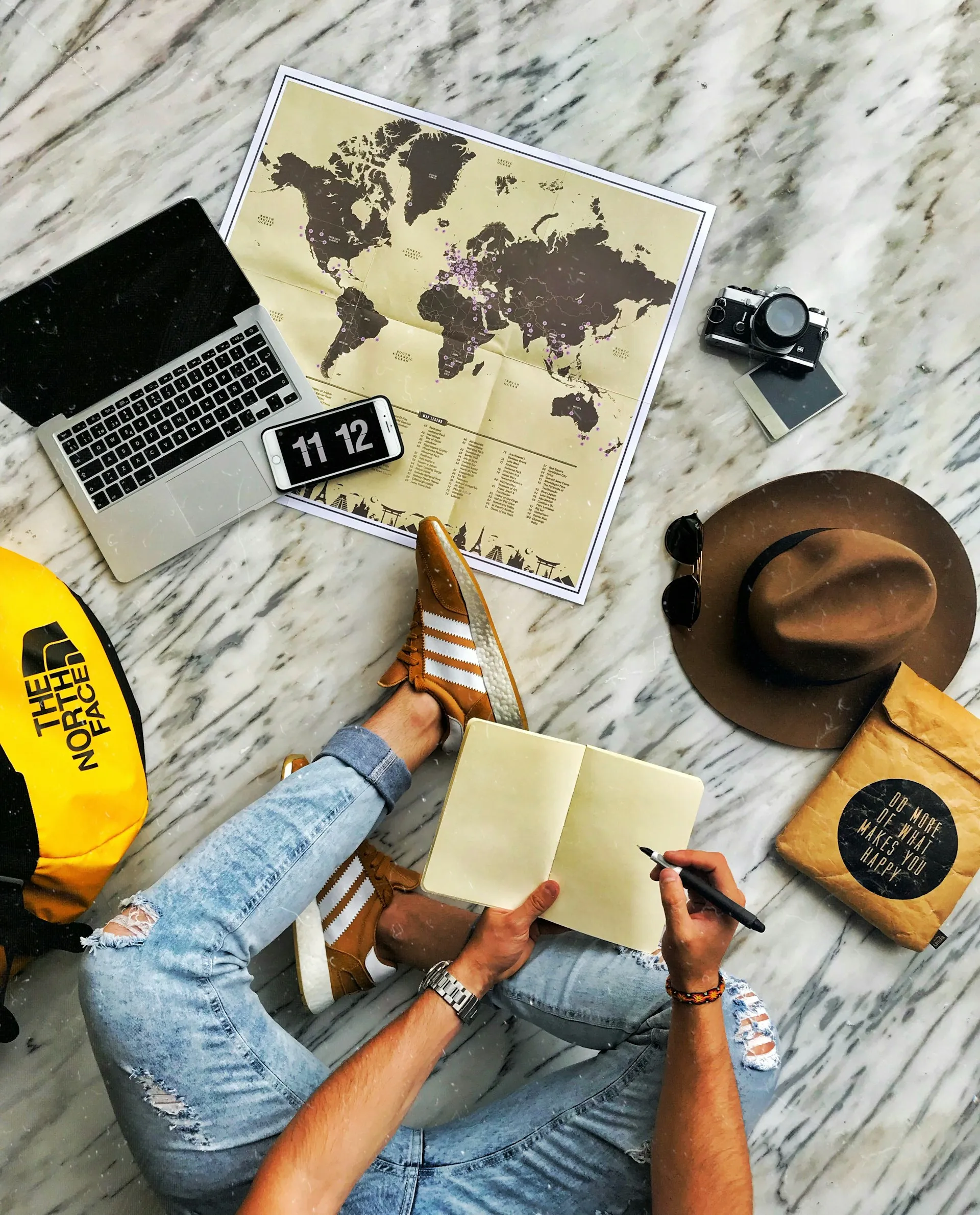 leosprspctive zem1hsuxuum unsplash